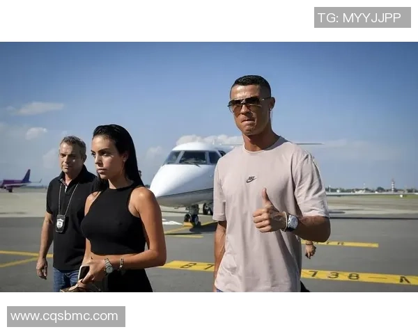 足球十大球星豪宅揭秘奢华生活方式与背后故事